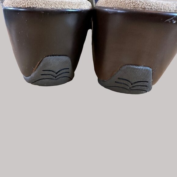 G H Bass Women's Slip-On Distressed Uppers Sandals With Wave Straps & Cushioned - Picture 11 of 16